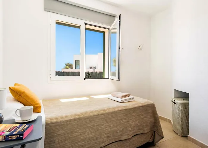 Bini Mestral By Villa *