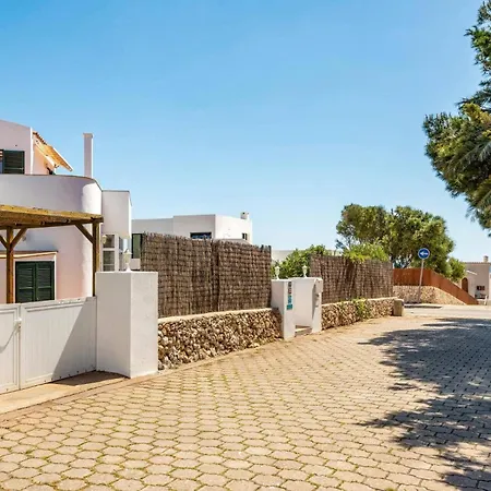 Bini Mestral By Villa