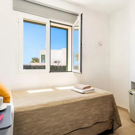 Bini Mestral By Villa *